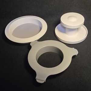 Pampered Chef White and Gray Burger Press Set